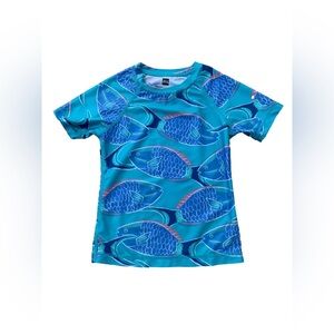 Tea Collection Size 5 Blue Fish Print Short Sleeve Rash Guard Swim Shirt
